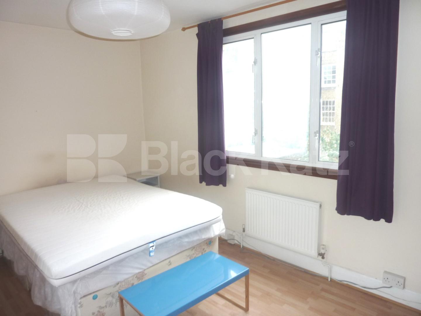 			NEW INSTRUCTION!, 3 Bedroom, 1 bath, 1 reception Flat			 Parkway, CAMDEN / REGENTS PARK